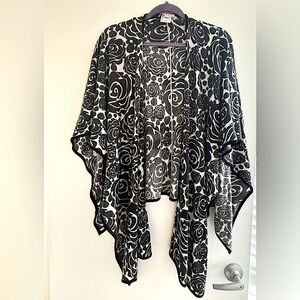 Knitwit Lightweight Cashmere Wrap Shawl- Black & White Rose Floral Motif